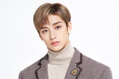 I dont wanna say anything about ivy club edited editorials BUT channie looks so soft & unreal here ㅠㅠㅠㅠㅠㅠㅠㅠㅠㅠㅠ #방찬  #BangChan  #Chris  #CB97  #StrayKids — (45/366)