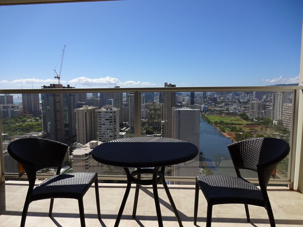 Starts International Hawaii Inc Studio 1bath アイランドコロニー 40f 445 Seaside Ave Honolulu Hi 価格改定しました ワイキキの家具付きワンルームです お部屋のラナイからは海とサンセットが望めますよー 賃料 月 1 650