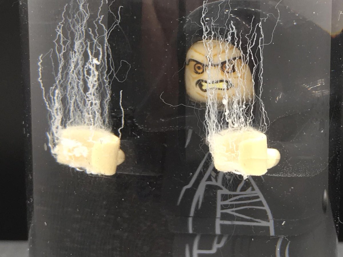 DWLiam's tweet image. @erikhughes20 tapped into the dark side of the (osmotic) force to create this #chemobrionic force lightning @chemobrionics @ChemEngBham #StarWars