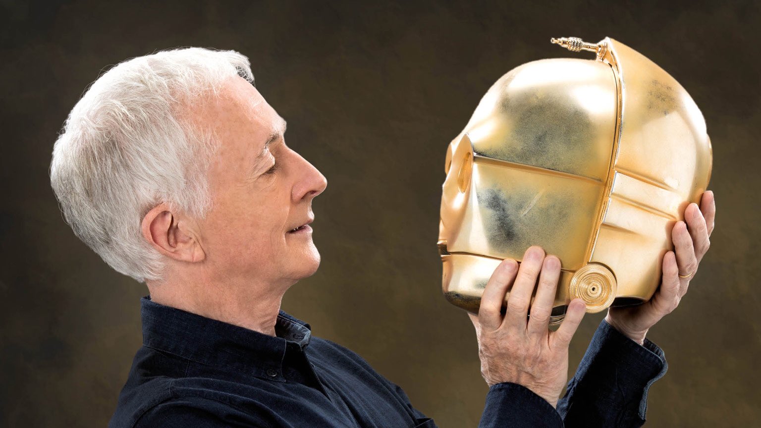 And a very happy birthday to Anthony Daniels 