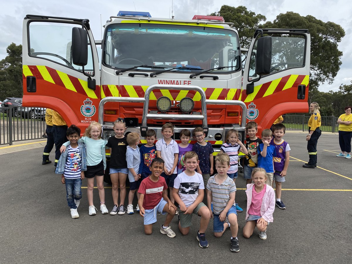 Thank you to our amazing Summer Heroes from Emergency Services who spent time at St Thomas Aquinas SPRINGWOOD today!  ⁦<a href="/nswpolice/">NSW Police Force</a>⁩ ⁦<a href="/NSWRFS/">NSW RFS</a>⁩ ⁦<a href="/CatholicEdParra/">Catholic Schools Parramatta Diocese</a>⁩