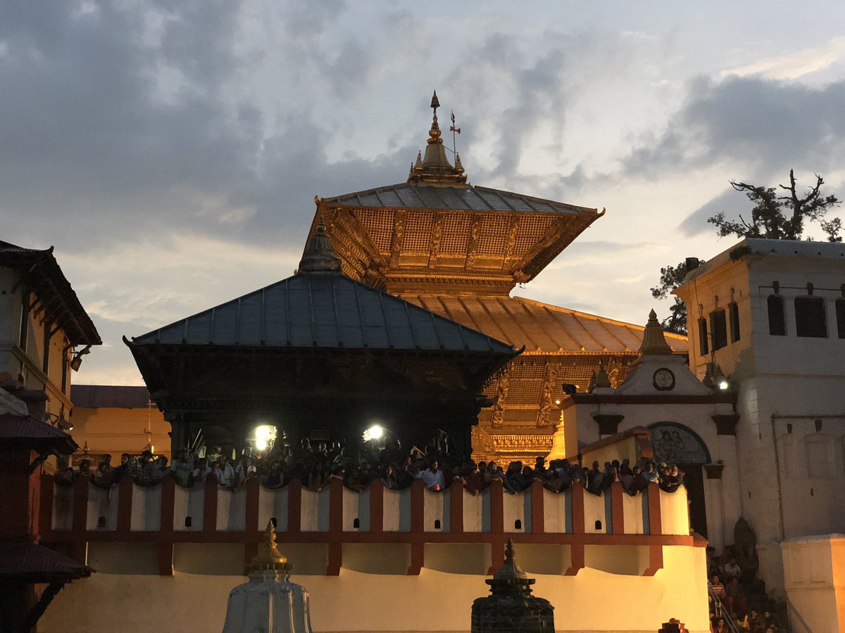DIRECTWAY's tweet photo. Happy Maha Shivaratri
Om Nama Shivaya
#shivaratri #pashupatinath #jay #vole #baba #nepalnow #directway #export #cargonepal #thamel #Kathmandu https://t.co/8RNiqtazvq