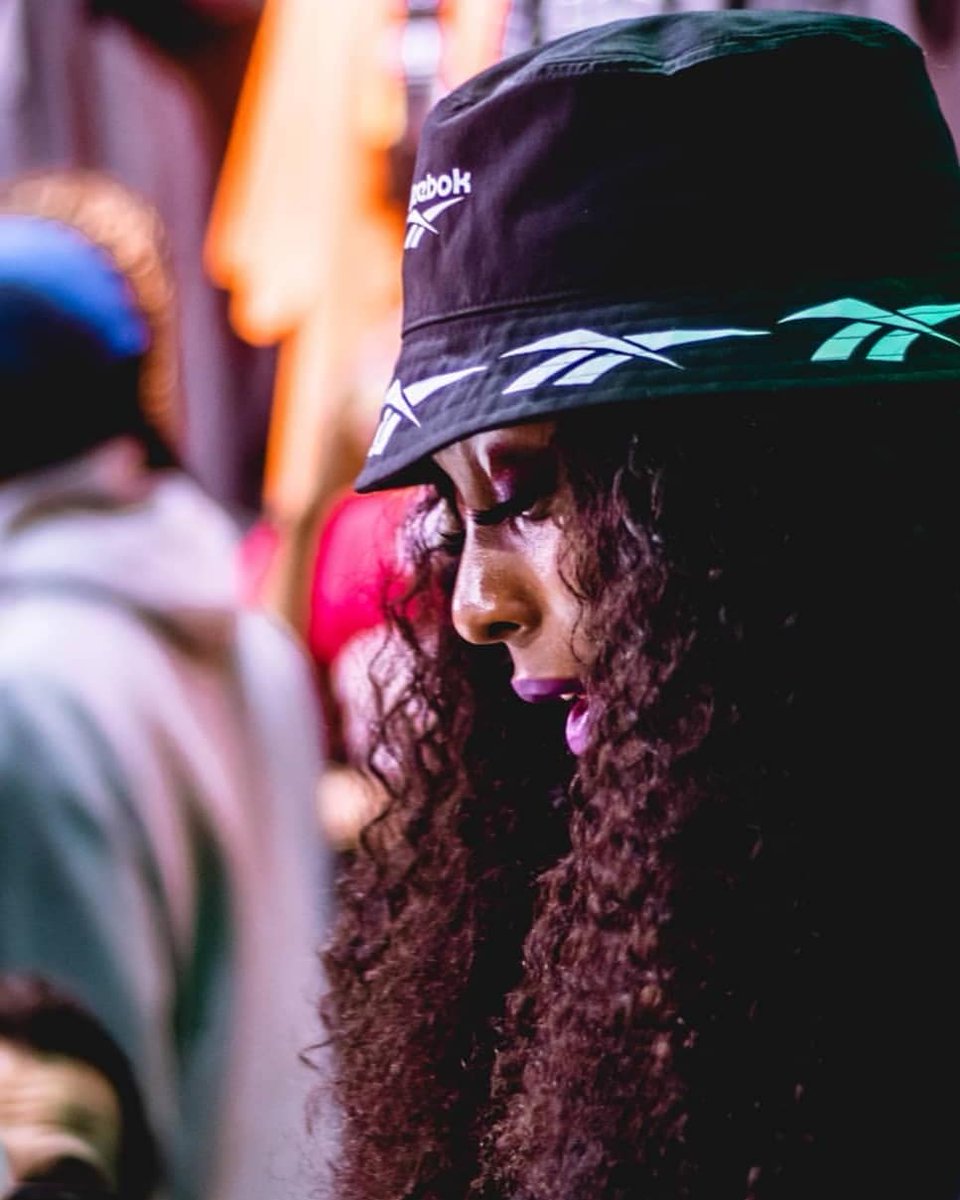 Bragga_Brigade's tweet photo. Bragga @Nadia_nakai last night at the Reebok #Zigkinetica sneaker JHB launch @ArchiveSA π₯π
π· @donkat_seles x @Wooda_Magoo
#StudioZig
#SportTheUnexpected #ReebokZigxNadiaNakai https://t.co/YomqUf96vw