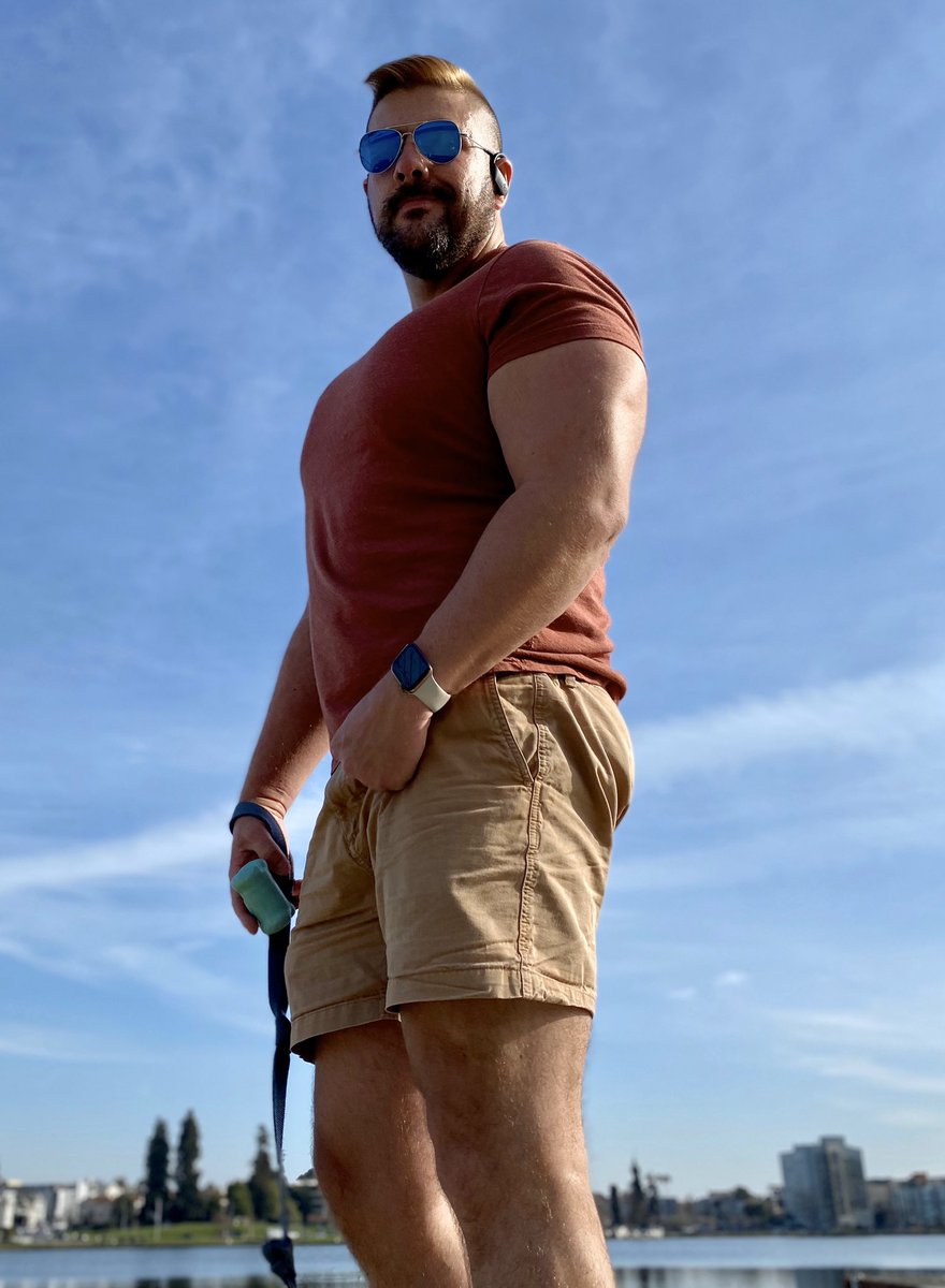 seandryden's tweet photo. Dog walking https://t.co/gzy8HIvbPK