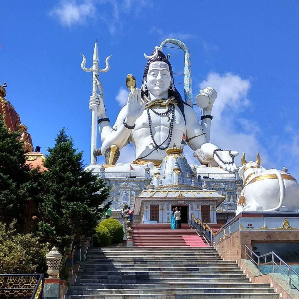 sanaatan_dharma's tweet photo. ll ॐ नमः शिवाय ll
#sikkim
#महाशिवरात्रि #शिवरात्रि #हरहरमहादेव
#HarHarMahadev #Mahashivratri #MahaShivRatri2020
#Devghatdham #Shivratri #MahaShivaratri https://t.co/Dgq550QJ8A