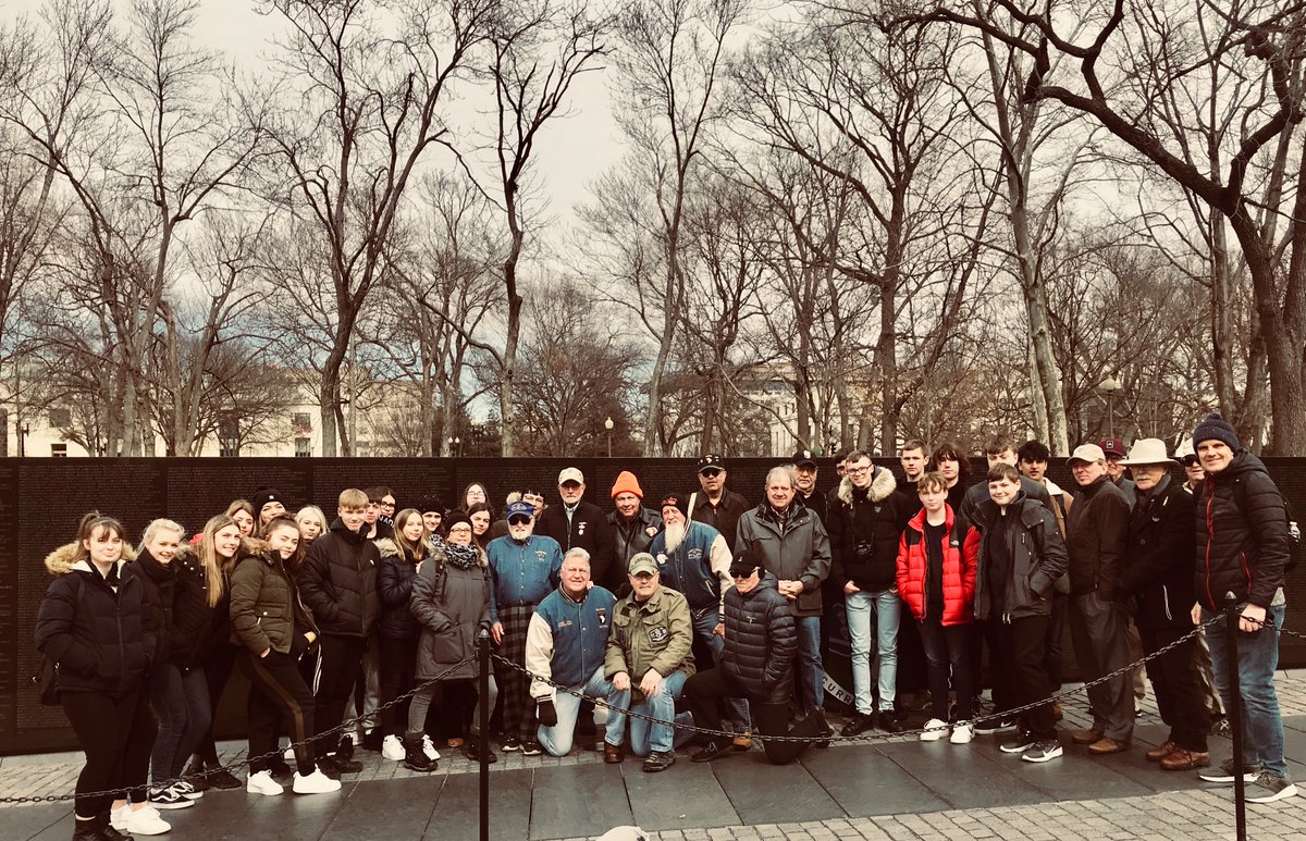 miss_thepoint's tweet photo. New York/Washington trip.
We are back in the UK and on the bus back to MHS.
ETA 8am. Tired students but keen to come home! https://t.co/uRMDh3THWa