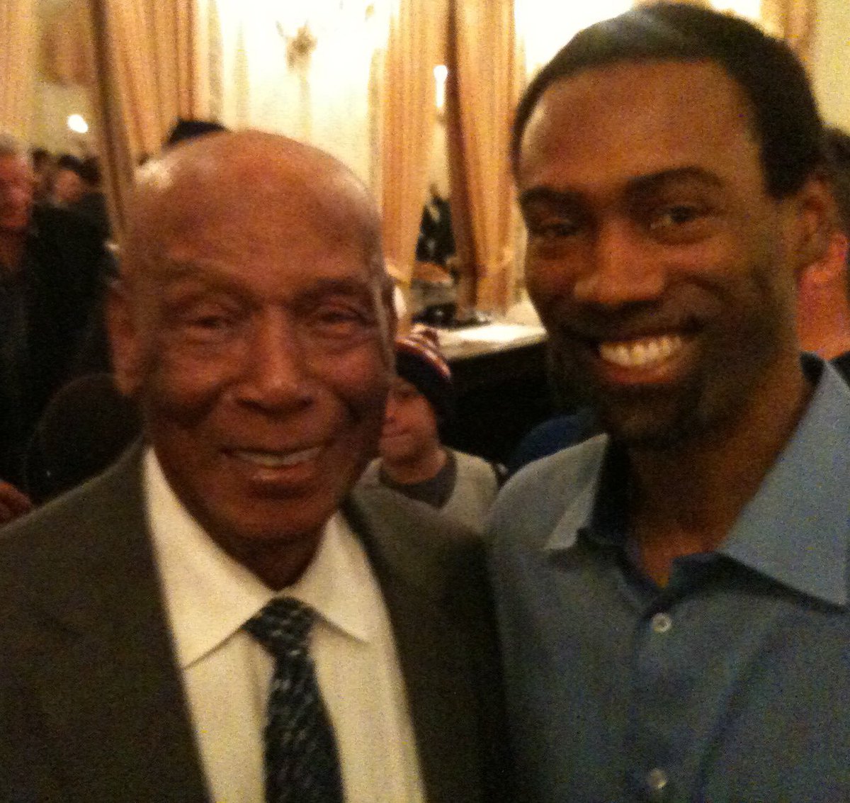 dougglanville's tweet photo. Excited to check this out. His positivity was so wonderful in a game with so much failure. #Cubs #RIPMrCub https://t.co/hSLeHcJbgP