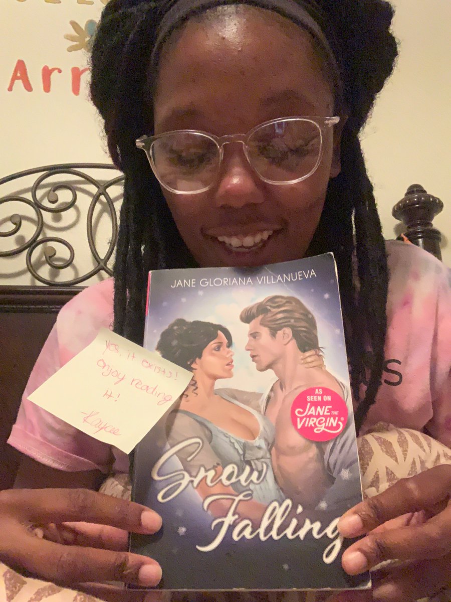 _Toni_withanI's tweet photo. It does exist!! #janethevirgin #itdoesexists #itsarealboy #haha #itsforreal #thisisreallife #snowfalling #telenovelas https://t.co/sfeEofGsZu