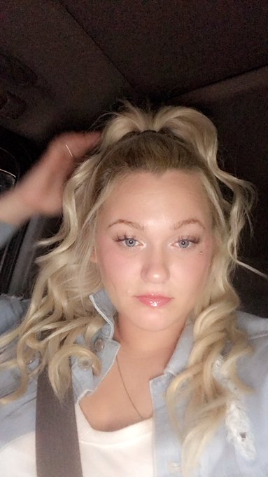 Watch Sosa ❤️'s leaked NSFW photo on TwXstars