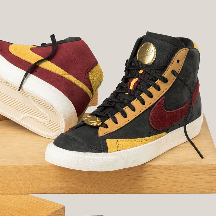 nike blazer mid dorothy gaters