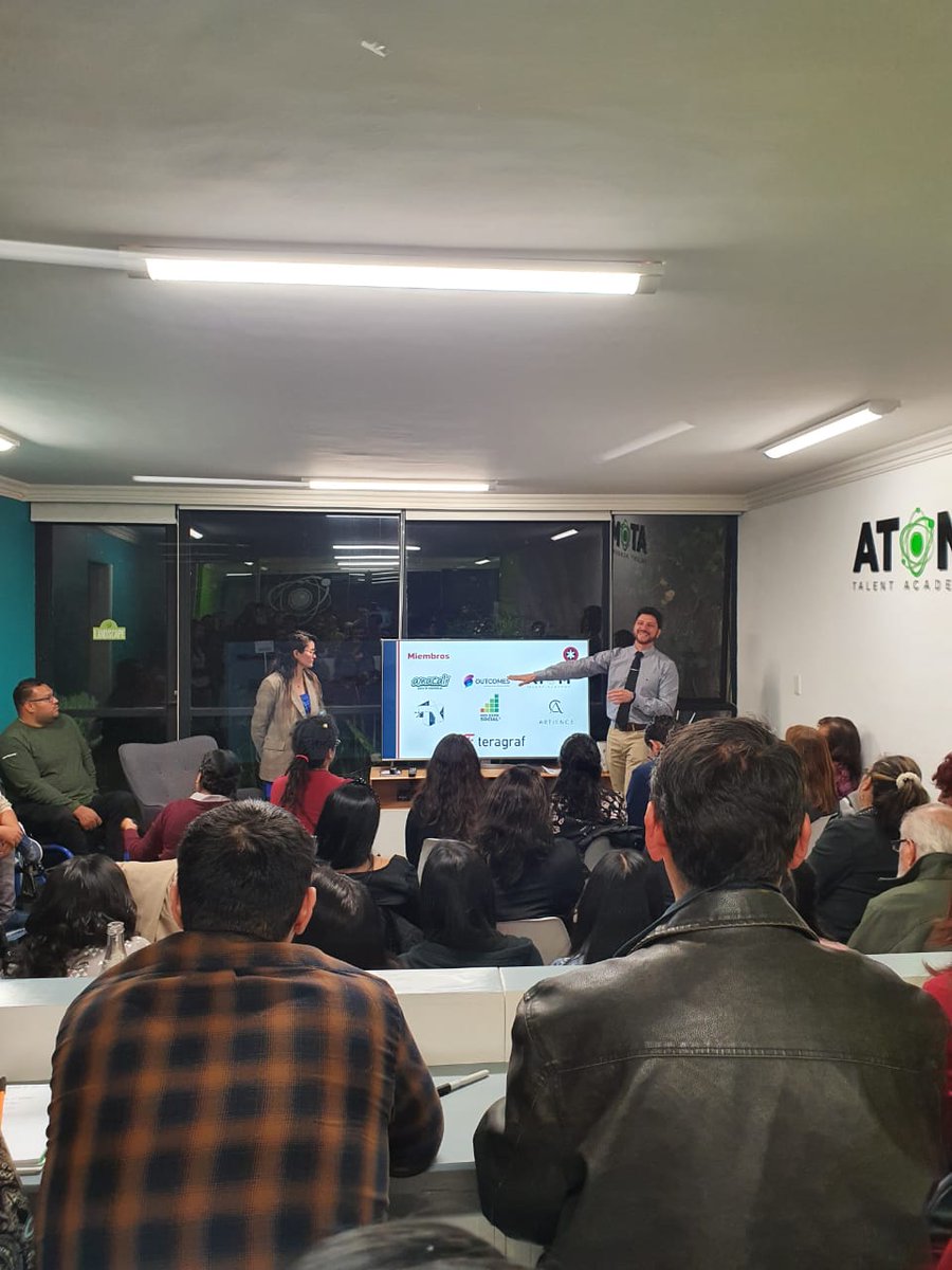 RedEmpresasSoc's tweet photo. 🙌🏼 Cuando empresas y organizaciones trabajan en alianza es posible potenciar los objetivos sociales de ambas, en la #RedDeEmpresasSociales queremos fortalecer las causas sociales en México 

👉 Súmate a esta gran red de colaboración. 👇

#EmpresaSocial #TiempoDeActuar https://t.co/p2yWE9I5yz