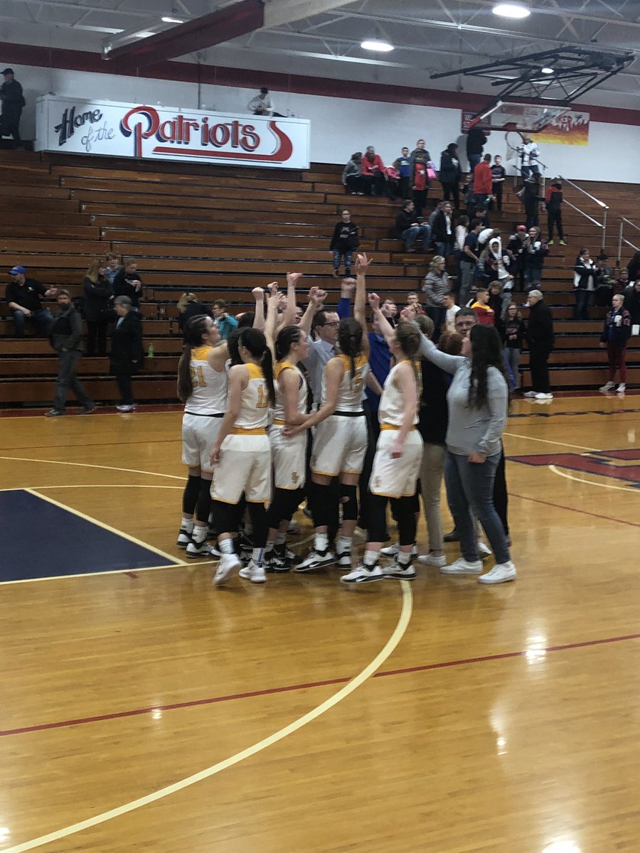 DSJStudents's tweet photo. The Lady Blue Jays are Sectional Champs! The Jays defeated McComb tonight 45-43! A big congratulations to Senior, Aubrie Friemoth on breaking the school record for the most 3’s in a season! Great game girls! #sectionalchamps #ladyjays https://t.co/LXlHSalbD7
