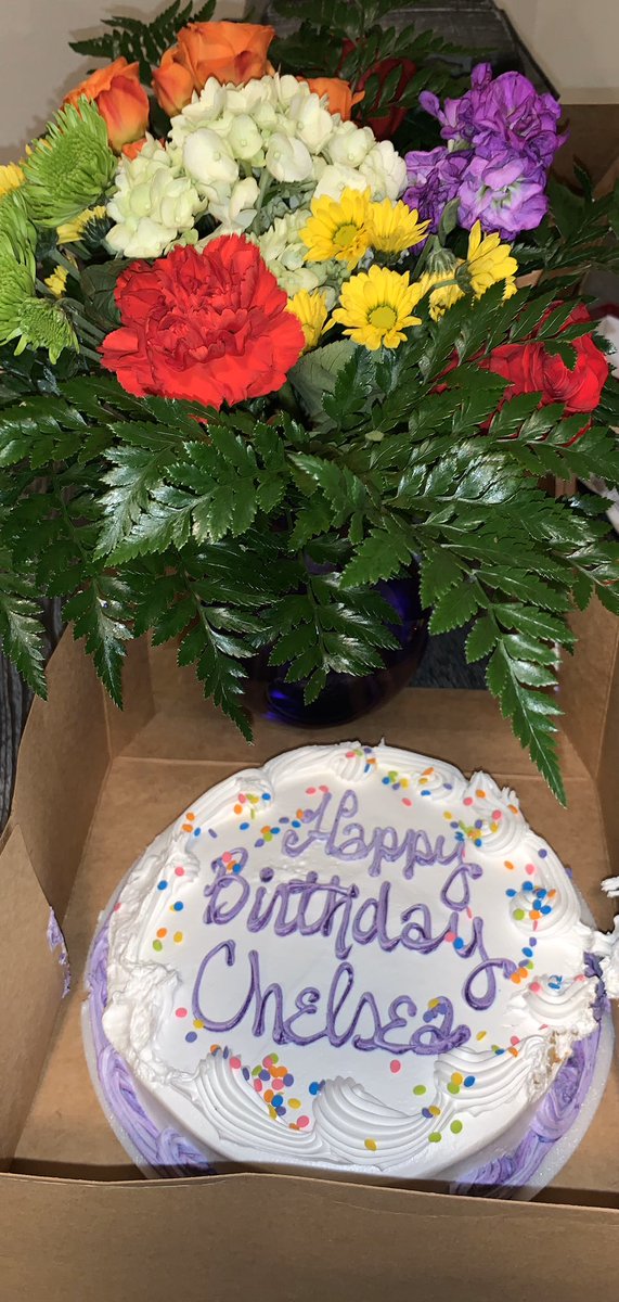 chelzyb20's tweet photo. Thank you to my amazing associates who are all so very thoughtful. 🥳 https://t.co/0YVgqzmm1t