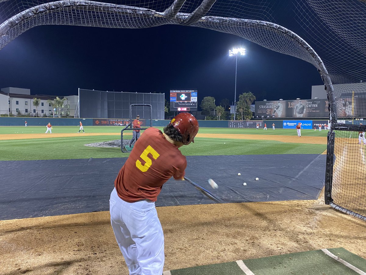 USC_Baseball's tweet photo. Getting some work in before the fun starts. ⚾️✌️
Trojans open the Tony Gwynn Classic against Seattle at 1 pm tomorrow.
#FightOn | #BPtime https://t.co/YY0268gYAA