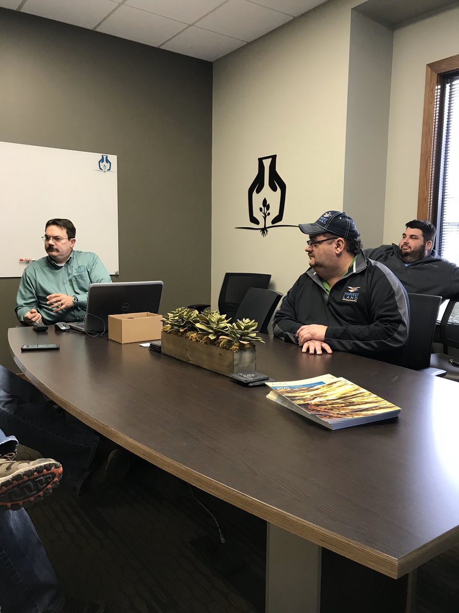 CentralOhioAg's tweet photo. Our @CentralOhioAg #YieldProSpecialist and our #YieldPro department team met at A&L Labs in Ft Wayne for a tour of their facility. #COA #HLC https://t.co/2Elyr2PsWK