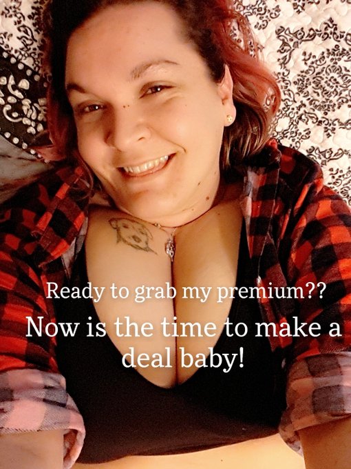 Let's make a deal. Needing money and wanting to make you cum https://t.co/MJbNIiX6Xo