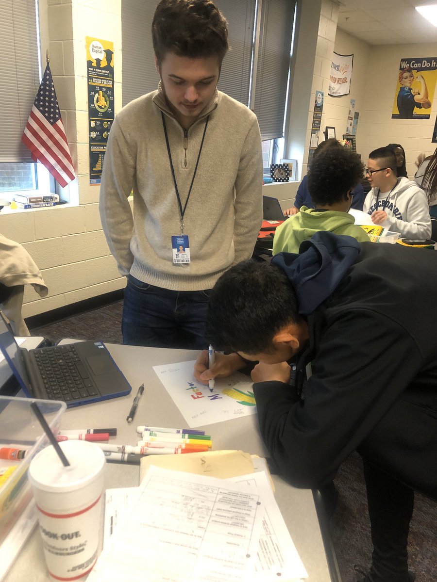astiglbauer's tweet photo. Taking our one pagers on the factor market seriously! Thanks @tlenker for amazing PD! Can’t wait to see the final results tomorrow! https://t.co/HYzcbXkXlZ