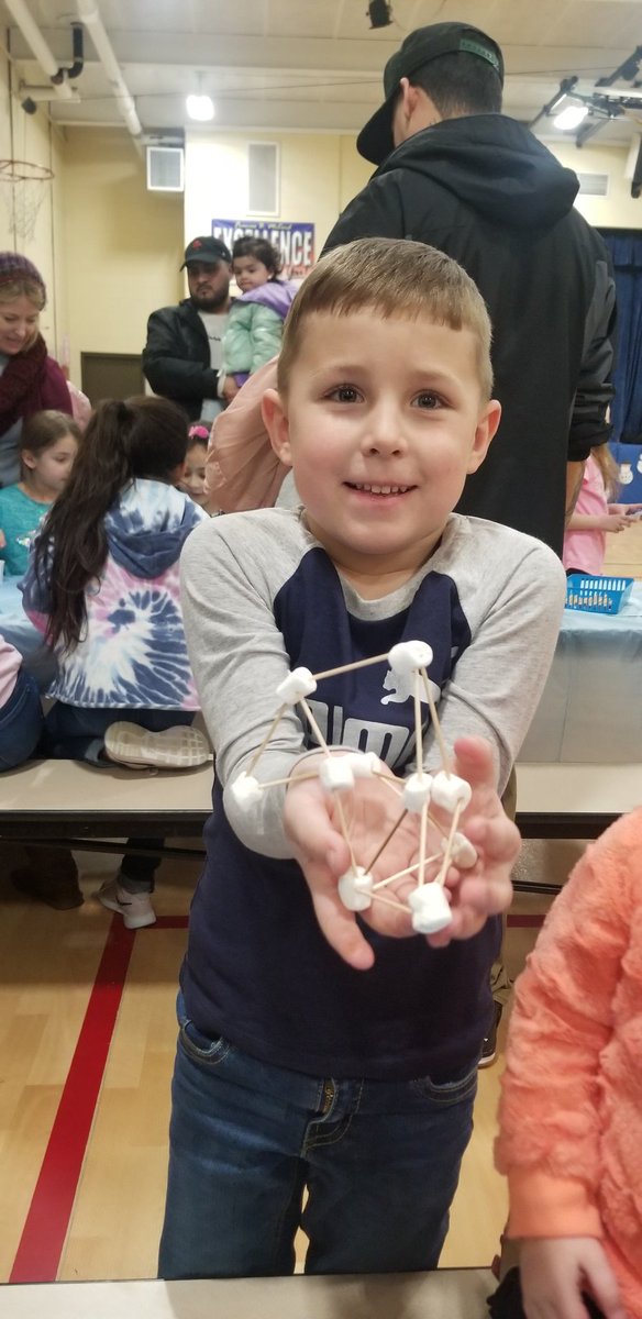 MHoran106's tweet photo. Math night masterpieces! # math is "snow" much fun!😊 Mshoran106@mccordmustangs https://t.co/VE8M6MkcWi