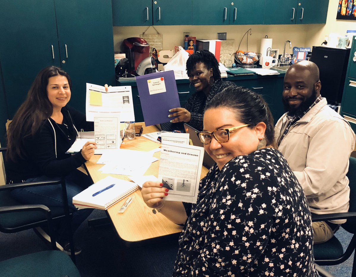 APSmythers's tweet photo. Sharing what was learned at the @MDCPSDAS Science PD & planning to be strategic during the final stretch! #OneTeamOneGoal #MiniLabs #MadScientists 👨🏻🔬💚👩🏽🔬☀️⛈🦠🧬@maya_poets @sosa720 https://t.co/JGKhsNvRAP
