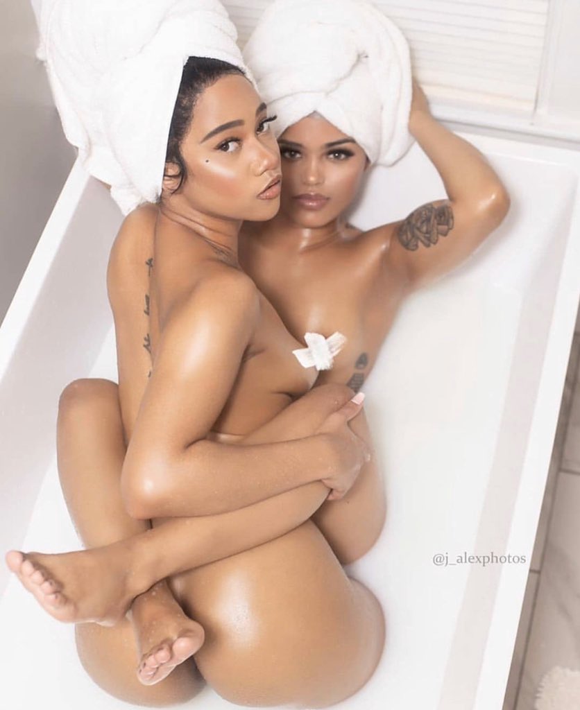 dabuttlover69's tweet photo. She say sheโs just a friend #bibaes #lesbotendancies #justfriends #caughtem #canijoin #wetdream #Thickologist #thickbootybaes #ThickThots #GrownAssWoman #BigGirlThick #ThickHipsRocksShips #OperationThickBooty #ThickBooty #Curves4Me #Booty #ThickGirlMagic #spankable #thickology https://t.co/SqYgJNGQBl