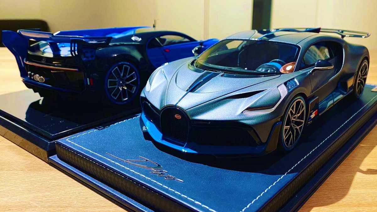 number_distance's tweet photo. 並べるとこんな感じです🙋🏻♂️
#mrcollection #bugatti #divo #bugattidivo #autoart #bugatti #visiongranturismo #bugattivisiongranturismo https://t.co/uE3wS4LcW0