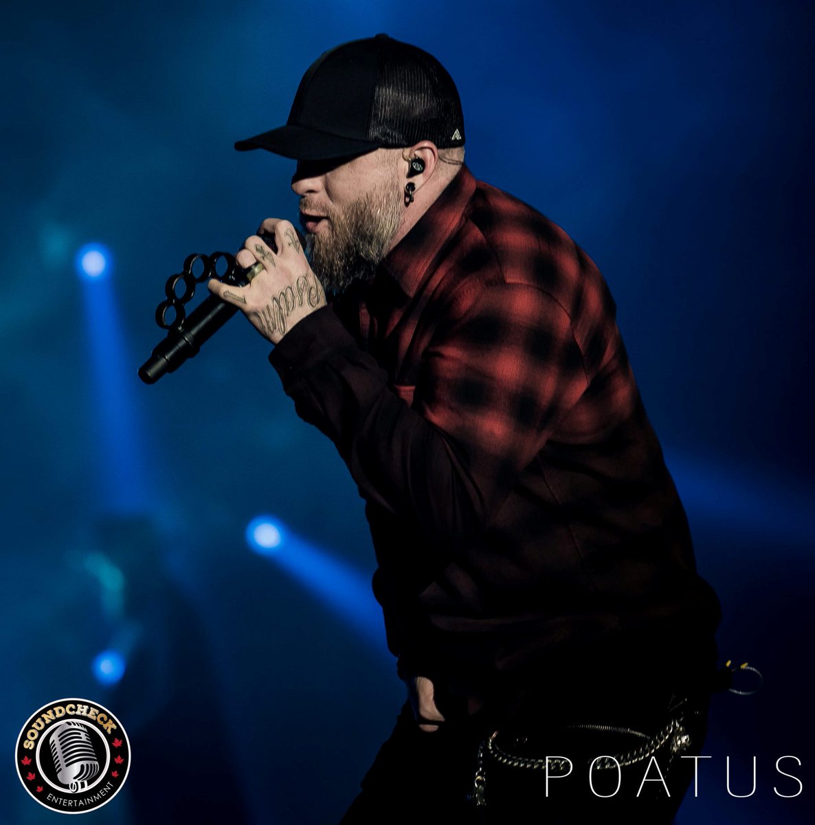 SoundCheckBlg's tweet photo. .@brantleygilbert leads the 2020 lineup for @LucknowsMITF ! He's joined by @TheSheepdogs @EliYoungBand @HunterBros @LindsayEll @5440 @MacKenziePMusic @nicehorsemusic and more! Tickets on sale now! #WeLoveLive #LMITF2020πΈ @ThePoatus @kayyerin @RonPettitt1 https://t.co/ljdXU7ZAy3 https://t.co/89wrxeYnKd