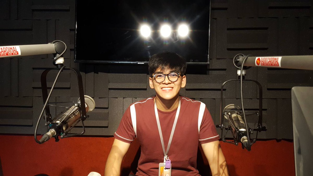 mapuarc's tweet photo. Goodmorning y'all its ya boy lance! Let me help you choose your OOTD and some tips in choosing your style.
#RCQuickBrunch https://t.co/12IDYqTff3