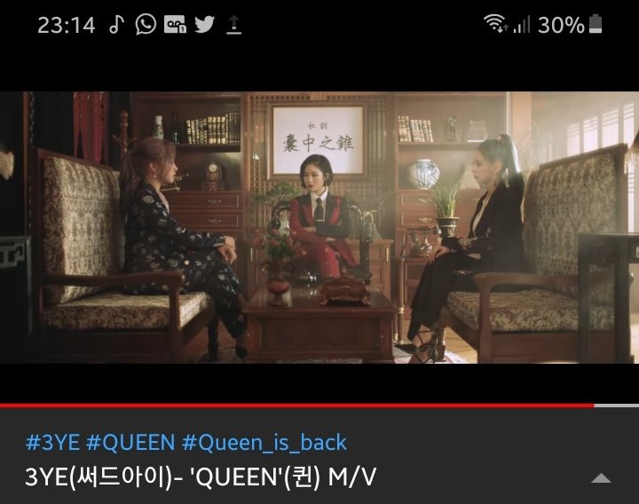 teezsun's tweet photo. Perfeição = 3YE
sem palavras pra descrever isso putz
depois desse comeback o fandom está no chão 
 #3YE_QUEEN https://t.co/iV9gRkSquB