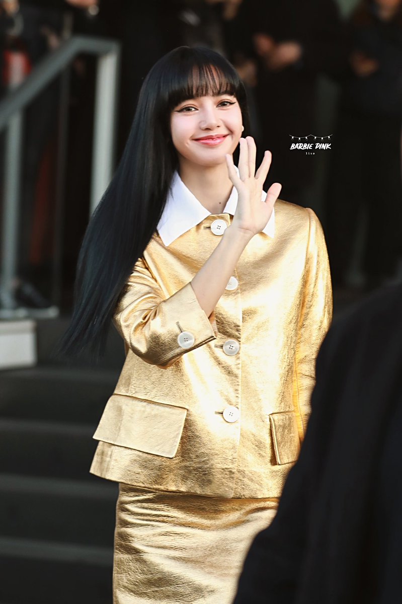 20200220  Milan🤩
#라사  #LisaWearsPrada #LisaBLACKPINK #LISA