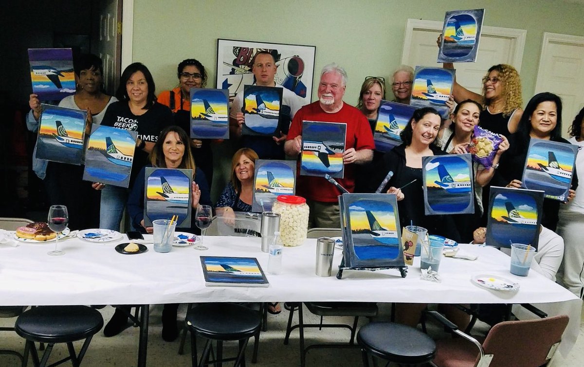More town halls and team building in TPA! Today was full of learning and laughter with our FRC coordinators. And, check out those painting skills - impressive! 🎨🙌🎨@weareunited @bcstoller_ual @jacquikey @FlygirlSteph007