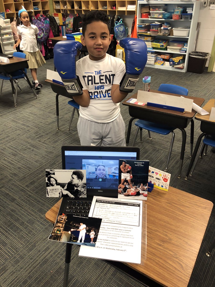 CCCTeach's tweet photo. #waxmuseum #supercharacters #Flipgridsharing @MitsAngie @LisaMar08634095 @GailPylant @NWEScharacterEd @2ndgradenwes @2ndgradenwes1 https://t.co/3QAjAcV60L