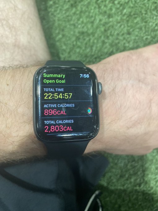 Literally need to eat about 4000-5000  calories daily just to maintain weight 🤦🏻&zwj;♂️ https://t.co/cLq