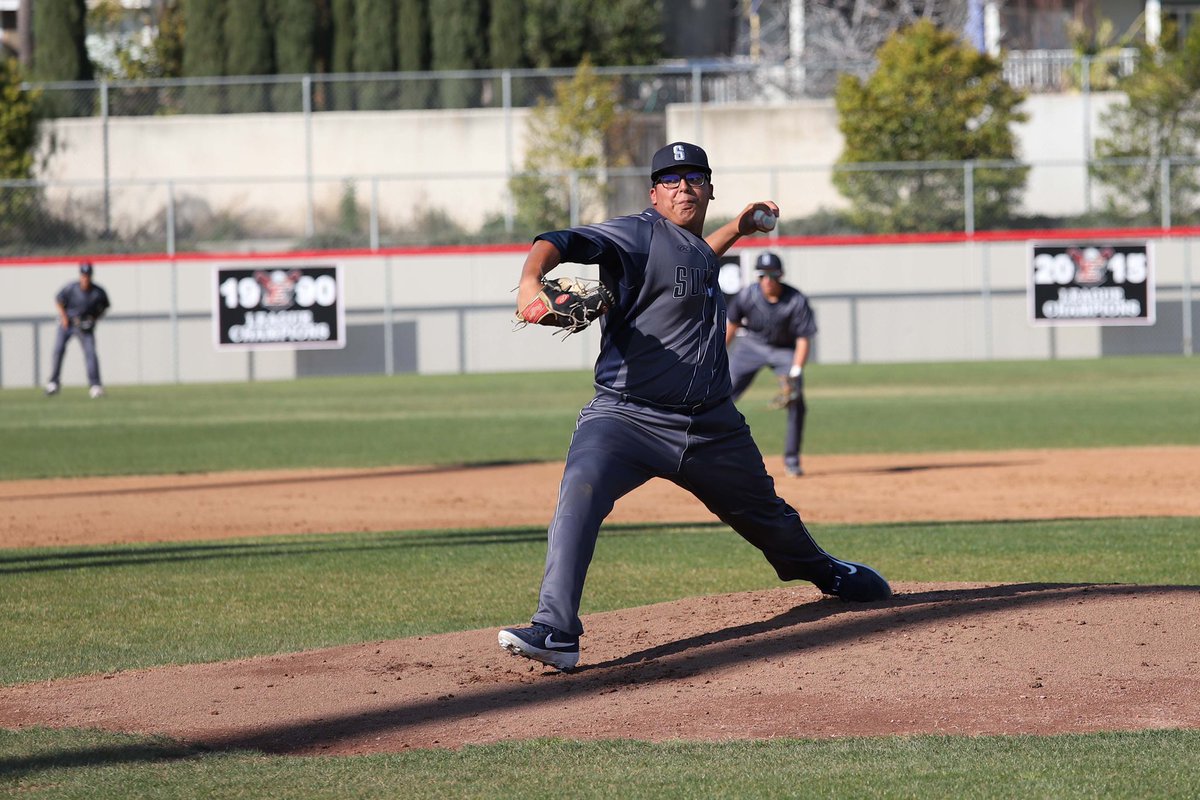 SummitBaseball's tweet photo. Summit 3
Etiwanda 0
@SummitSkyHawks @SummitSports2 https://t.co/FAa2WrvY0F