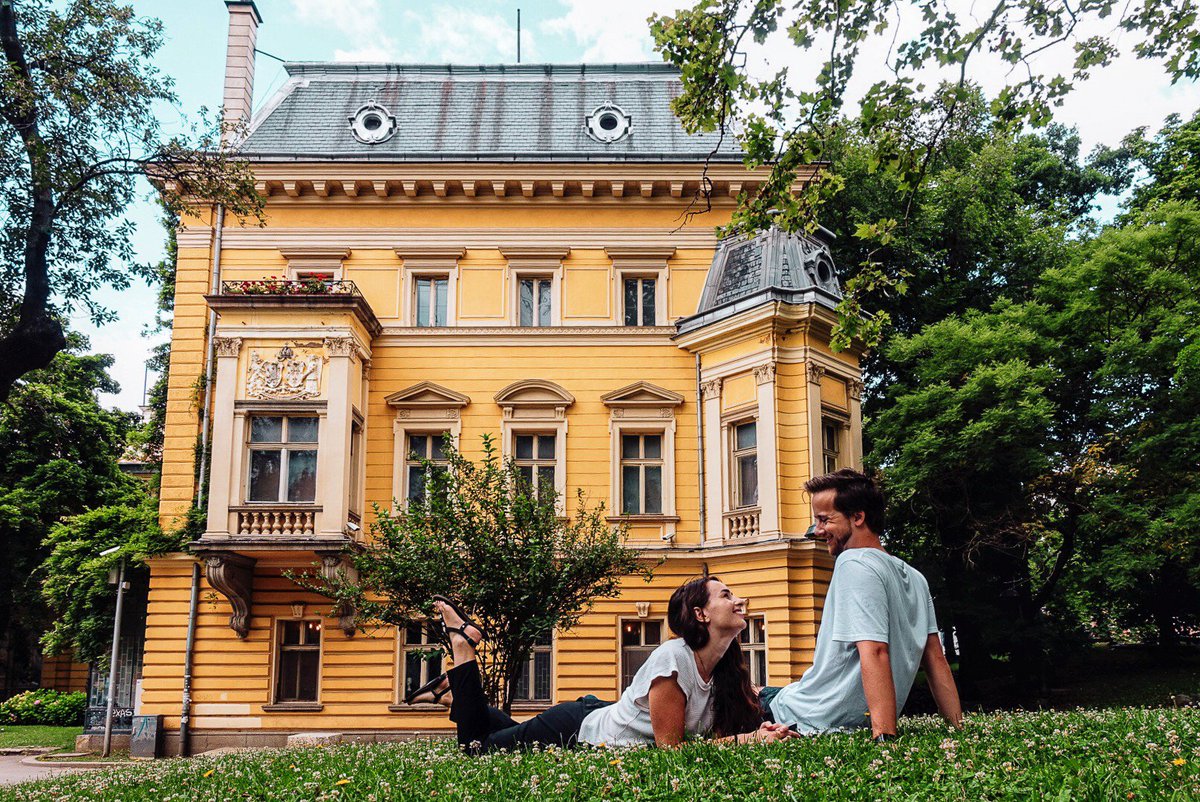 jackgabexplore's tweet photo. #TBT last July in #Bulgaria! We went to Sofia and Plovdiv and loved the architecture and friendly people 🏰 https://t.co/fLgq8B1TfM