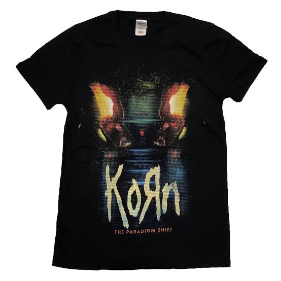 Criis_Lemos's tweet photo. Irina starter pack
- Cabelinho quase neon
- Camiseta de banda mais underground ou fora do normal (coheed, korn, hammerfall...)
- Tenis cano alto ou botinha
- Makezona top https://t.co/b3B1g0dvAk