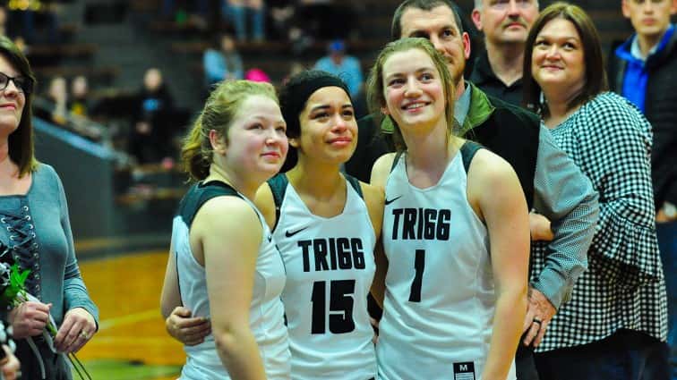 YourSportsEdge1's tweet photo. PHOTOS: Senior members of the Trigg County boys' and girls' basketball teams, cheerleaders, and pep band were recognized Thursday night for Senior Night at Wildcat Gym.

https://t.co/vykyr075B9 https://t.co/ehpmeVH2kS