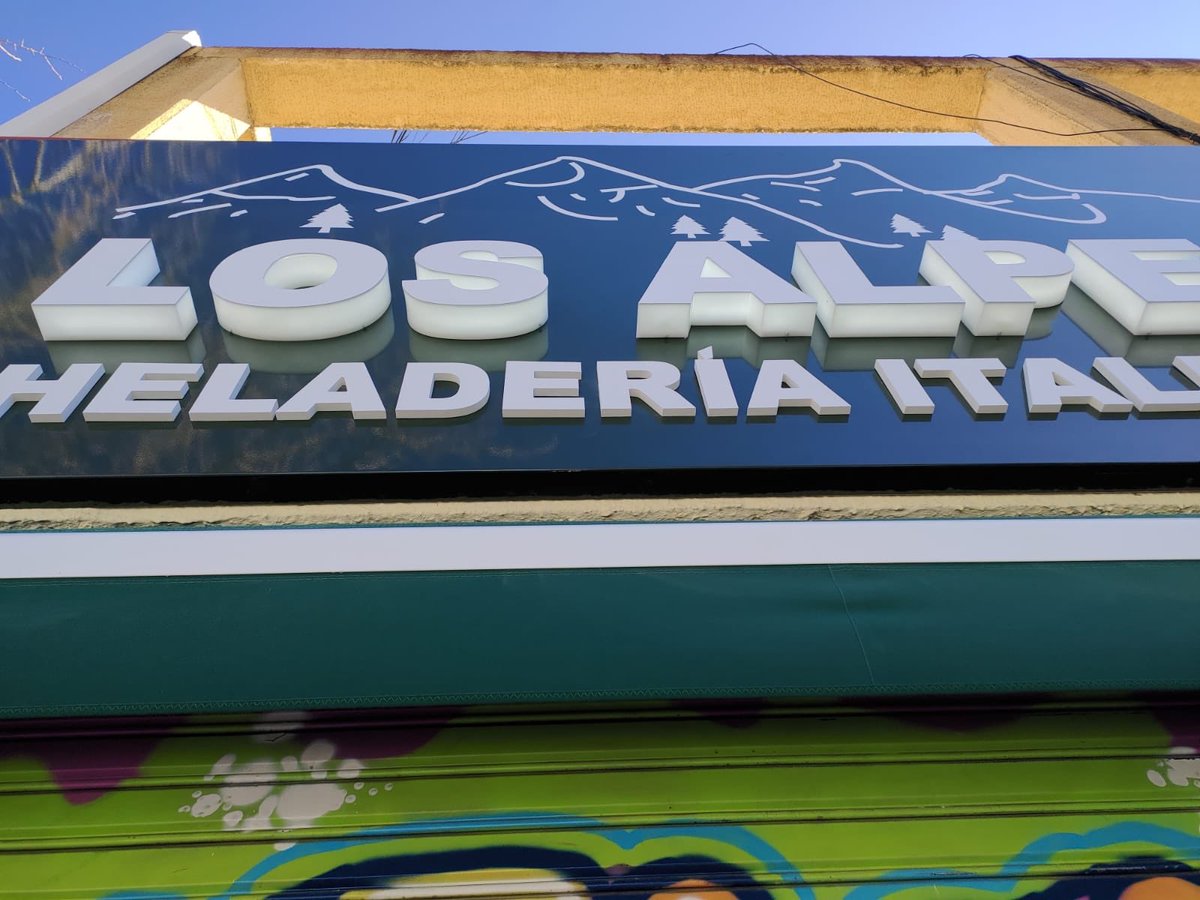 JCDesignRotulos's tweet photo. No sólo existe el rótulo de frente de metacrilato vinilado, hay otras alternativas: Rótulo de frente calado con #letras en relieve iluminado con tecnología #led. https://t.co/GGCFwWqwwV #rotulo #diseñoenrelieve https://t.co/oXscXkWnUg