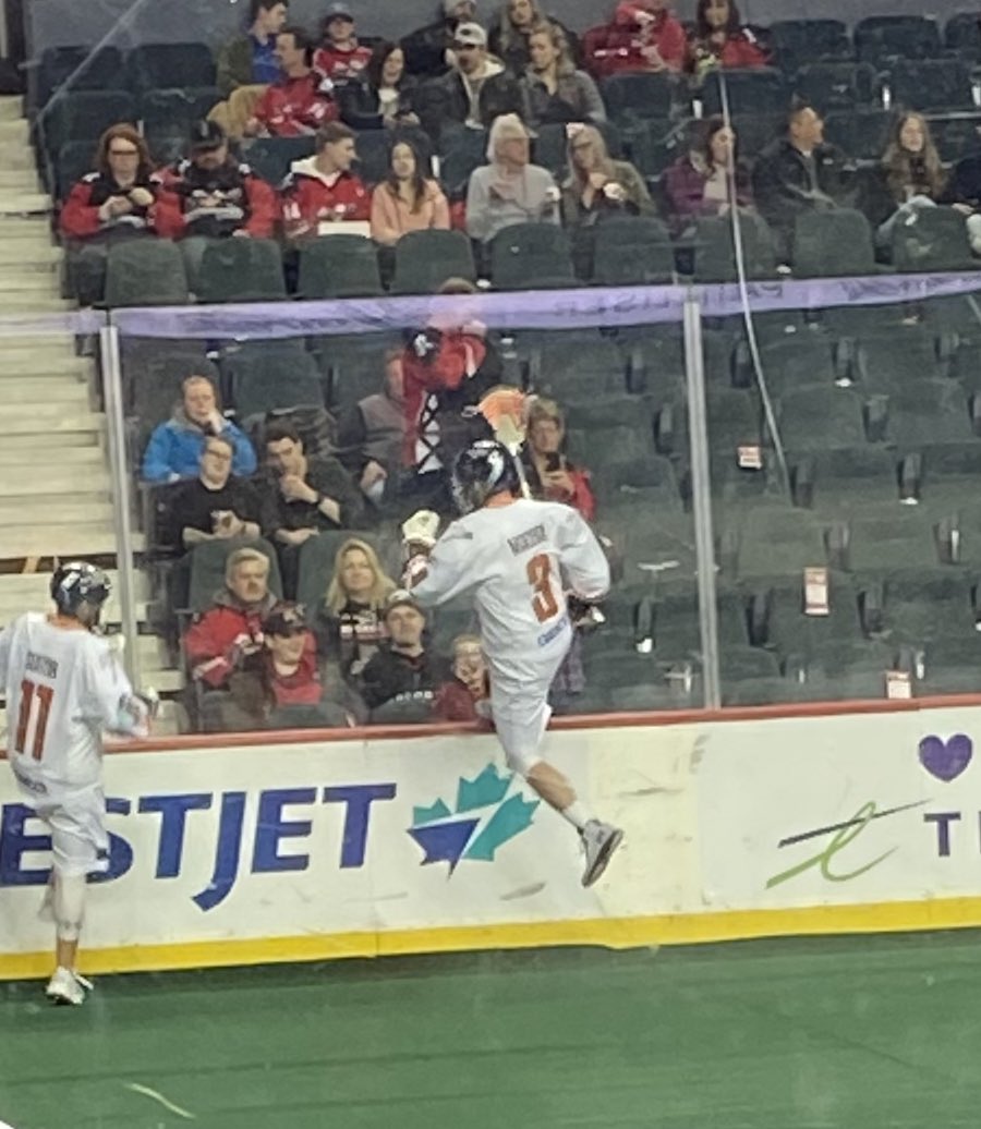Desiraerae13's tweet photo. #ThrowbackThursday to a couple weekends ago when @DanyMac88 returned to the Rough House, this time wearing a different uniform. So fun to watch him back in action. Was a happy #crazystalker once again! https://t.co/q9dLZT8jHN