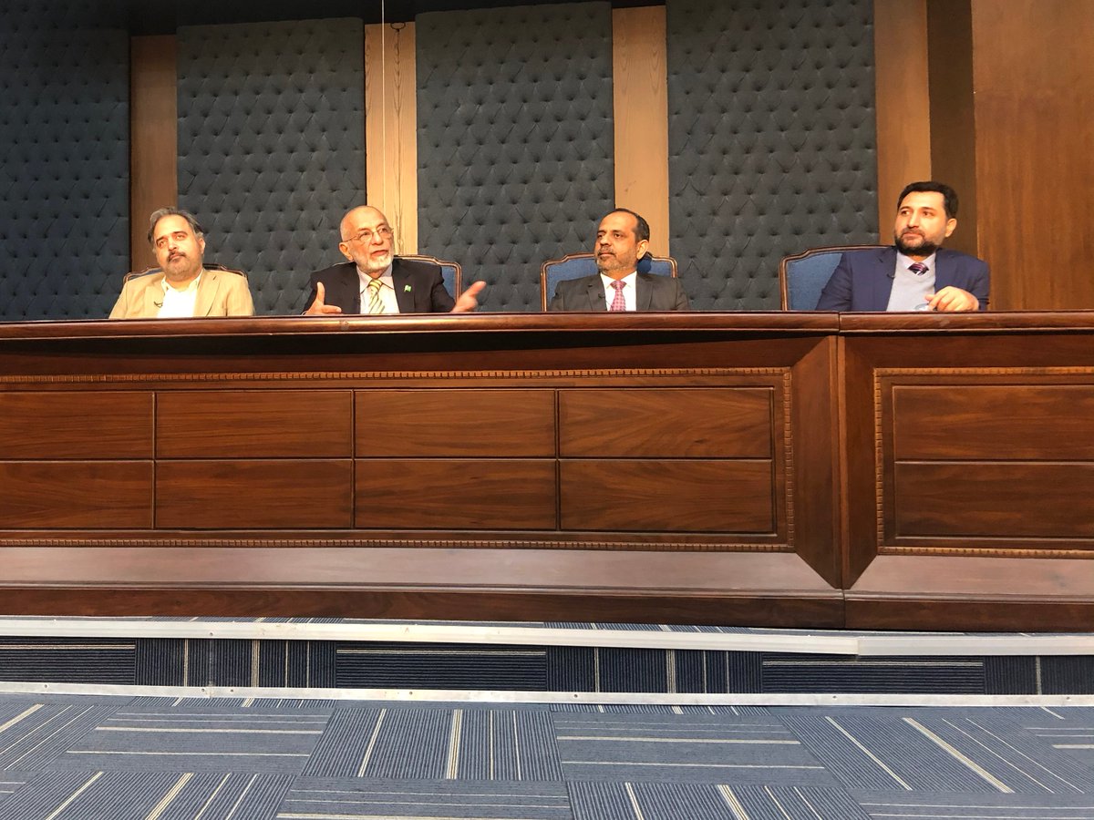 Research_NUST's tweet photo. An programme by @PTVNewsOfficial held at #USPCASE @Official_NUST with panelists @saarbab, @IRastgar & @TechOne_NUST discussed the importance of small #businesses at #incubation centers, #Govt #policies regarding it, engagement of #private sector & promoting the #IT sector. https://t.co/UIC4d65XyJ