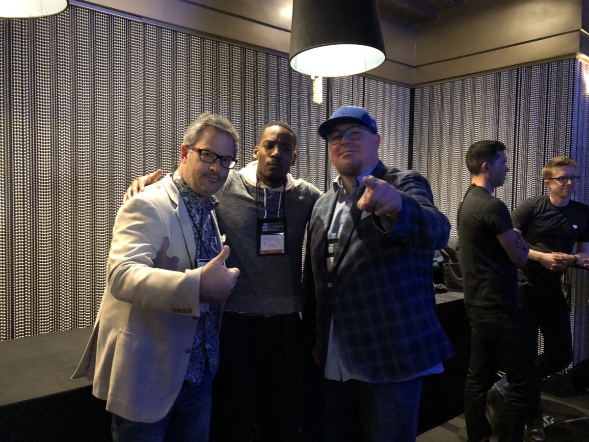 RAKUNworld's tweet photo. https://t.co/epnwcitWLEで@badcrypto のJoel氏とTravis氏に偶然再会！

 #NFTs #nftnyc

https://t.co/in1irPKc7X https://t.co/aoXP7pWwUf