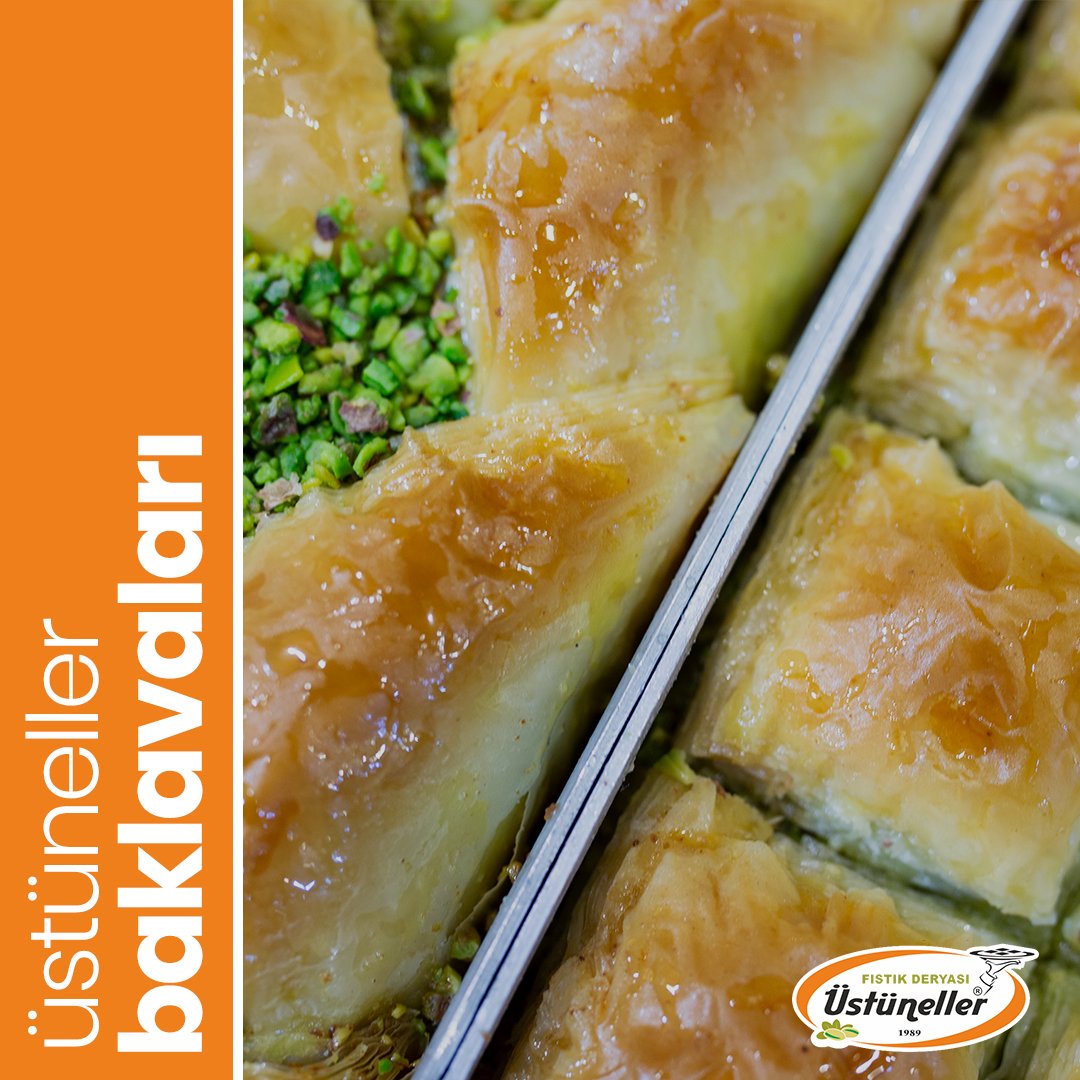 Sizin tercihiniz hangisi? Üstüneller Baklavaları Ankara'da her damak tadına uygun onlarca farklı baklava bulmanız mümkün.
.
.
.
#baklava #cevizlibaklava #fıstıklıbaklava #çölyak #glutensizbaklava #balgat #çankaya #ankara