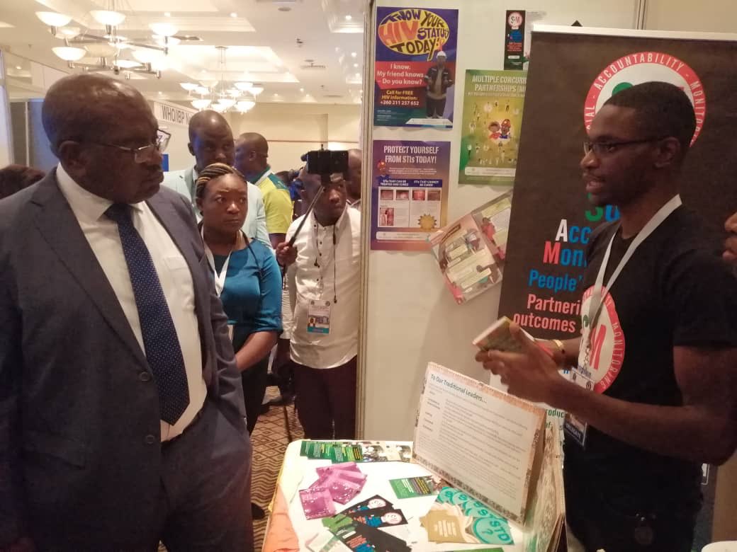 Dr Chilufya Chitalu visiting the ⁦<a href="/SAfAIDS/">SAfAIDS</a>⁩ booth during the ECSA Ministers of Health Conference. ⁦<a href="/SAFAIDSzambia/">SAfAIDS Zambia Country Office</a>⁩