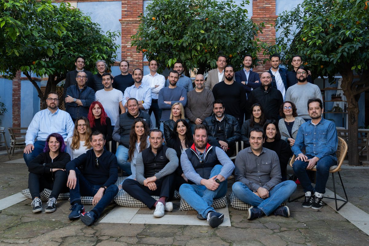 Facephi's tweet photo. 🔹@FacePhi=team 💪. Yesterday we had an incredible time at our #teambuilding day! #team #teamwork #funplan https://t.co/ldDIvTqjul