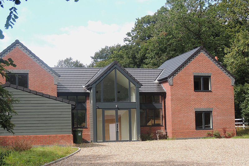 StoneleafSlates's tweet photo. Need a low pitch roof tile that's competitively priced and comes with 100yr guarantee? Checkout this lovely recent install in West Runton. It uses a Planum clay tile in blackstone from @laescandella and we stock this, so why not give it a try? #stoneleaf #sustainable https://t.co/Brl0hEY1DS