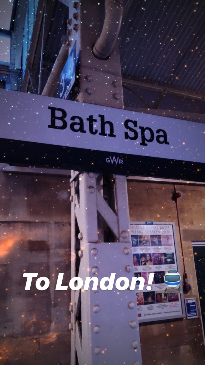 svcrawshaw's tweet photo. Up bright and early to get to @rpharms HQ for #RPSLocal Update day! That is if my train ever turns up... #Bath #London #Train #Delayed #Pharmacy https://t.co/QD4lNrYqtW