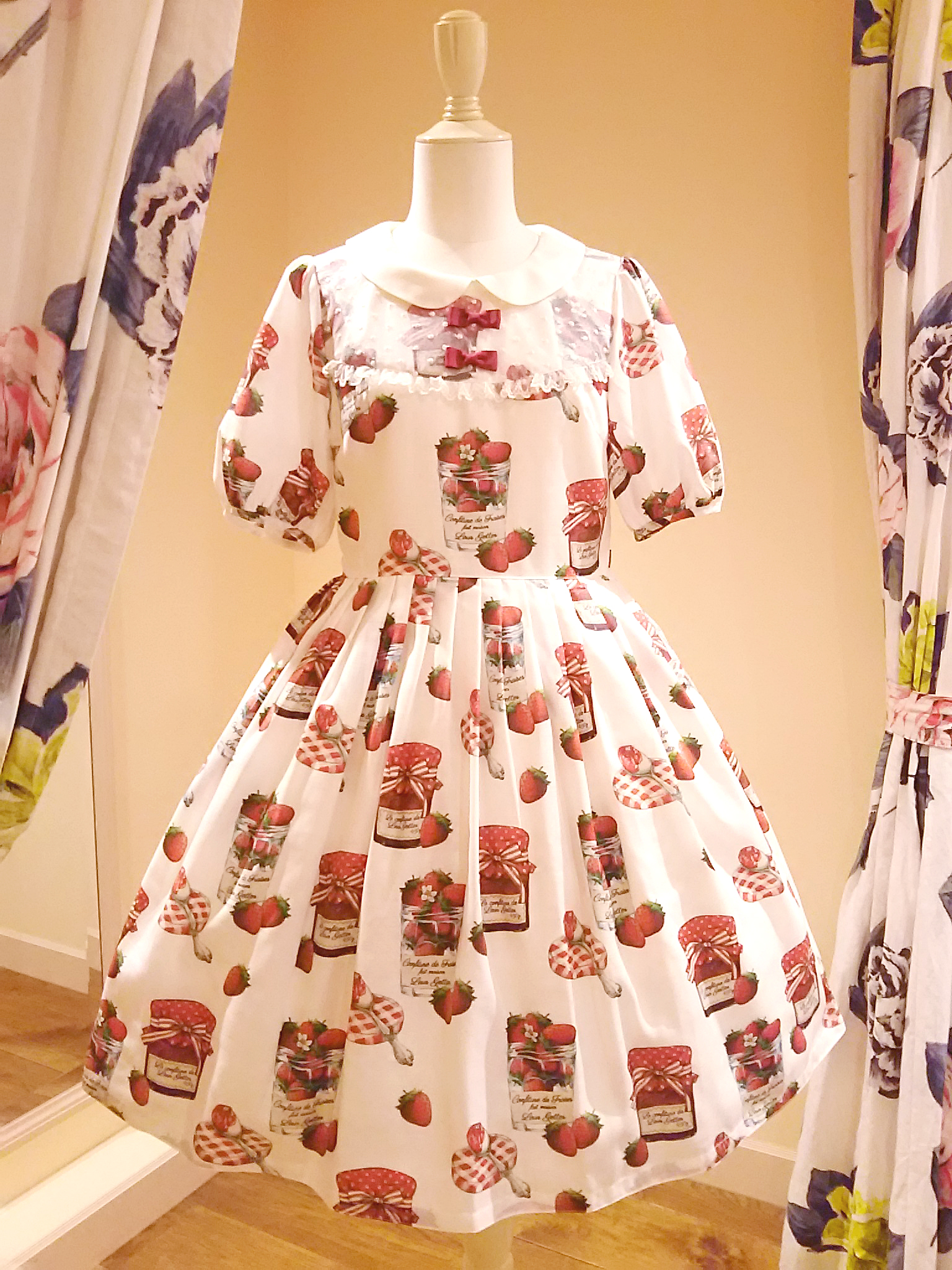ルルゲッタ Precious Strawberry袖付OP ブラック | cranio-gindl.at