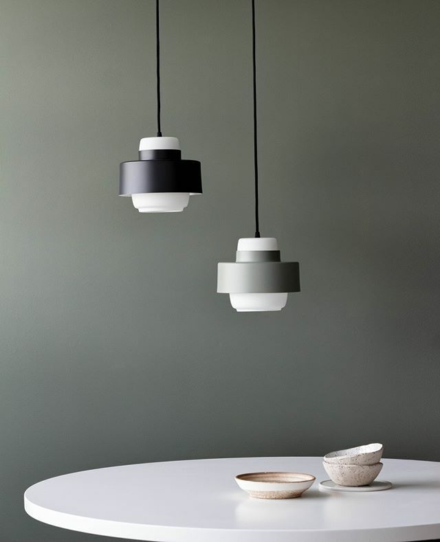 Lento lamps looks also great in pairs.⁠
.⁠
.⁠
#himmee #finnishdesign #lento #pendantlamp #lighting #pendantlights #lightingdesign #lamps #hanginglamp #lights ⁠ ift.tt/2Pdz8wR