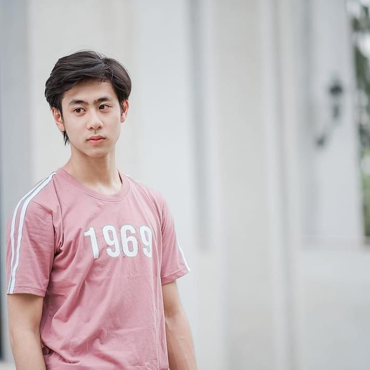 Until1st's tweet photo. See You soon bro.....

#UWMAseries
CountDown 16Days....
#WelcomeUWMAteamfromMyanmar🇲🇲
@wanut_mix https://t.co/uVHgwaX7Gt