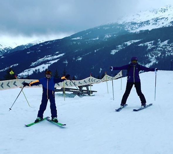 This is our favourite photo for today's #featurefriday post 📸<a href="/markbeelah1972/">Mark</a>. Feeling on top of the world on your ski holiday. ⛷️😀 #markwarner #mwmoment #ski #skiing #snow #snowyscenes #mountains #peaks #mountaintops #greatoutdoors #happyplace