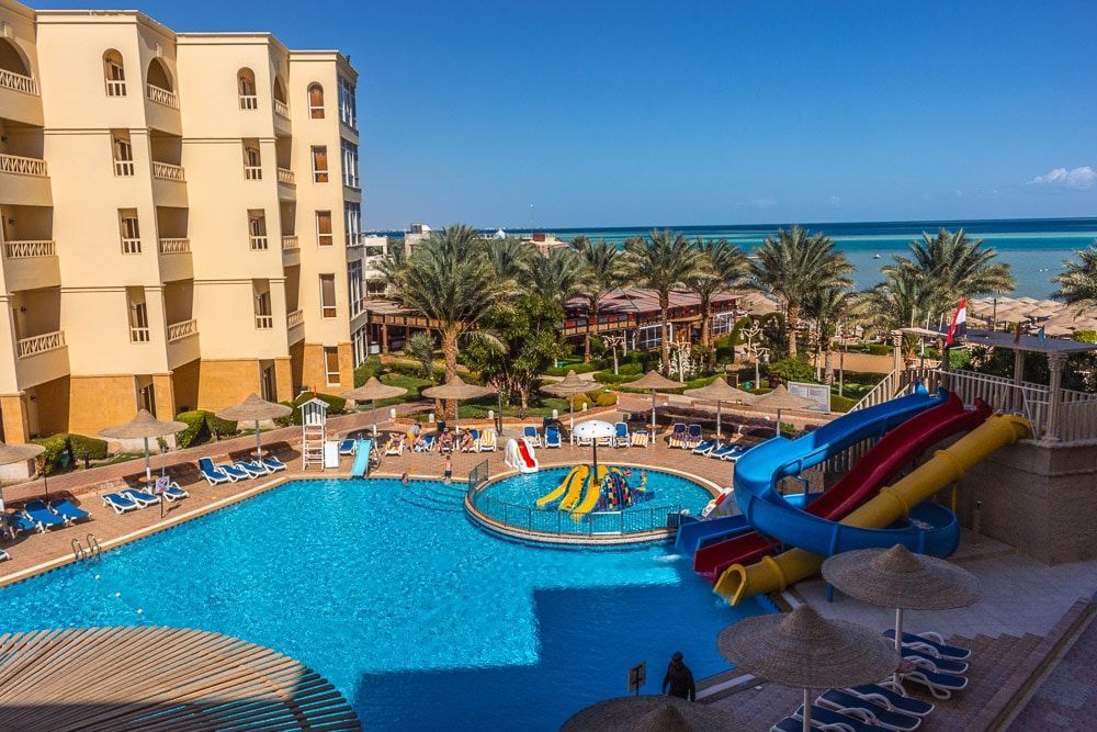 ET_abroad's tweet photo. Why visit Egypt without a tour >> https://t.co/B0wLjNMHuv <<
.
.
#egypt #luxor #hurghada #nileriver #travel #dreamholiday #egyptianmagic #wanderlust #Africa #TravelTips https://t.co/Ew3Nni2enj